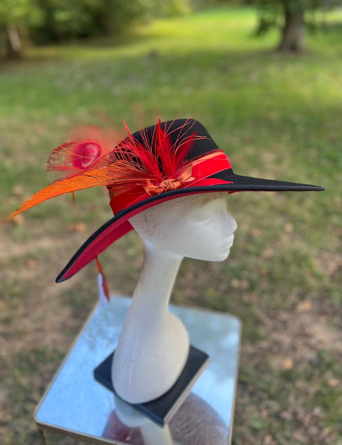 Scarlet Field Hat