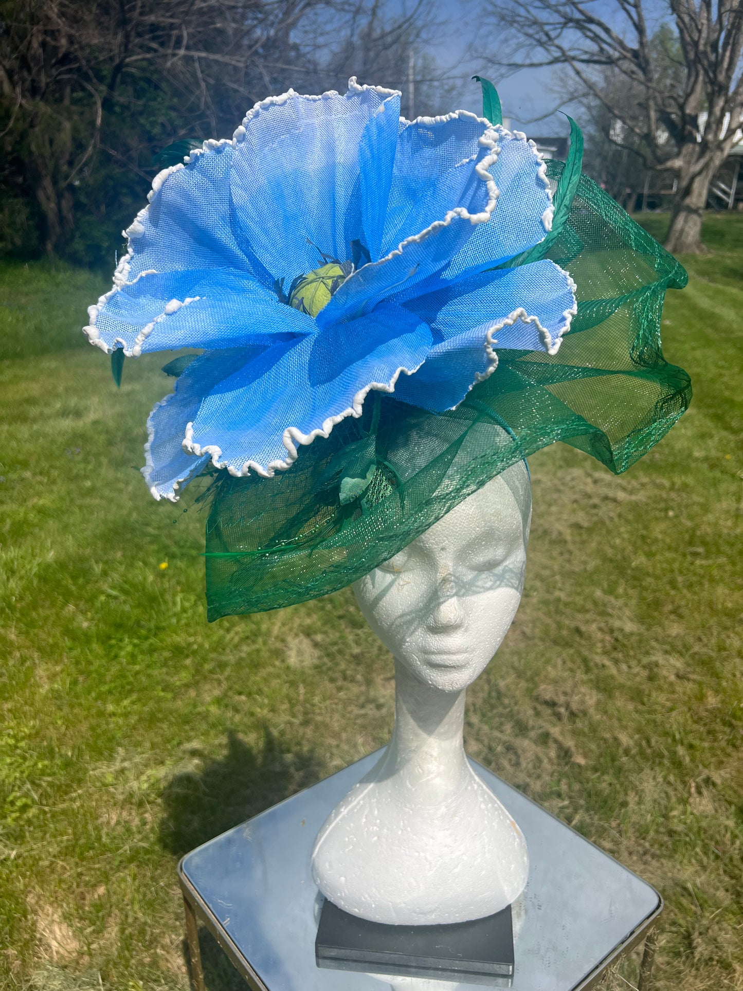 Bellablue Fascinator